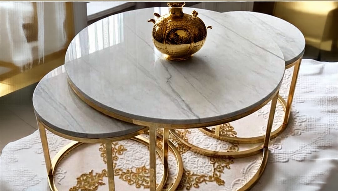 Luxury 3-Piece Nesting Coffee Table Set – High-Gloss UV Wooden Top (White or Black) with Golden Metal Base